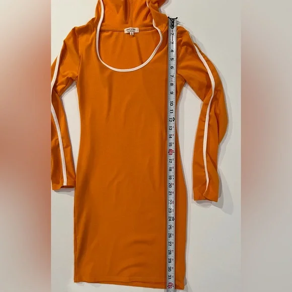 Heart & Hips 90’s Long Sleeve Orange Dress Sporty Mini Hooded Y2K - Picture 2 of 10